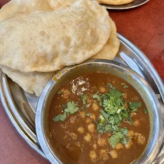 Chole Bhatura