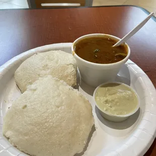 Idli, fair portion