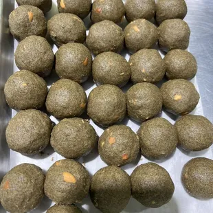 Urad dal laddu