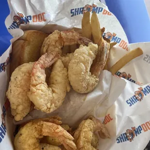 8pc Shrimp Basket ( original &amp; lemon pepper)