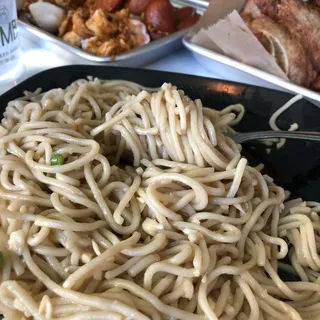 GARLIC NOODLES