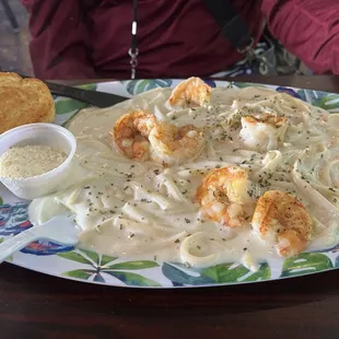 Grilled shrimp linguine Alfredo
