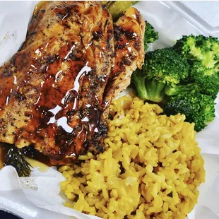 Salmon yellow rice with broccoli