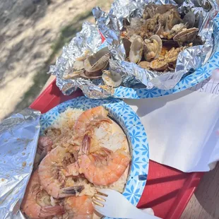 Garlic shrimp and steamer clams