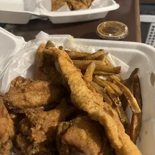 Fish and Chicken Basket