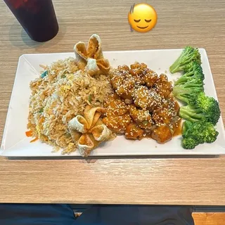 1/2 Crab Wontons