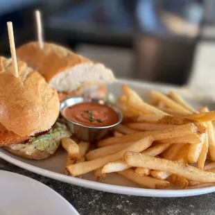 Fried Shrimp Po' Boy