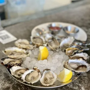 HH dozen oysters: Kumamoto, Summerstone, and Lucky Penny