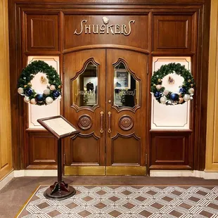 Entrance inside the Fairmont Olympic Hotel