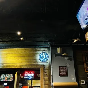 Restaurant seating