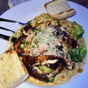Blackened Chicken Alfredo - Large