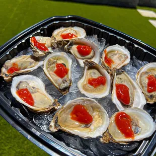 a platter of oysters