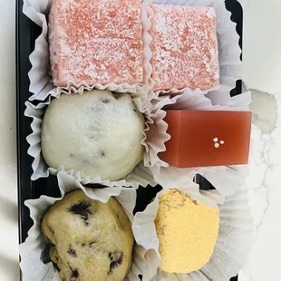 Assorted mochi and manju