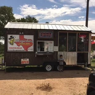 1750 south fm1626. They have move closer in now still same great super good Bbq