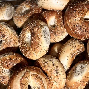 a pile of bagels