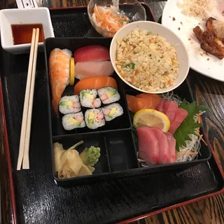Deluxe Sushi & Sashimi combination