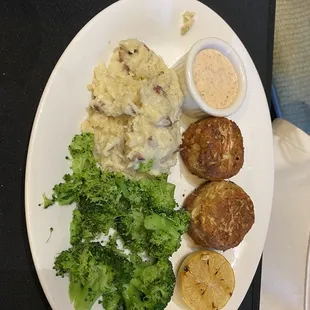 Crab Cakes/ Smashed Potatoes/Sautéed Broccoli