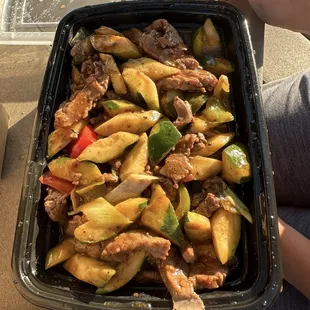 Black pepper beef
