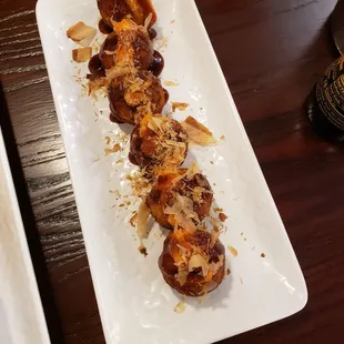 Takoyaki || IG: @misspiggyeats