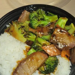 Roast pork and broccoli