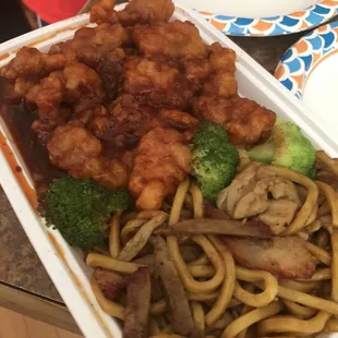 chicken wings and fried chicken, food