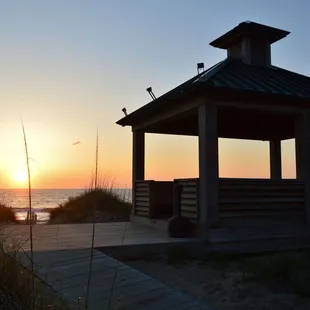 Gazebo Sunrise