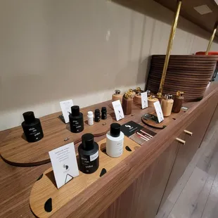 sushi and sashimi, interior