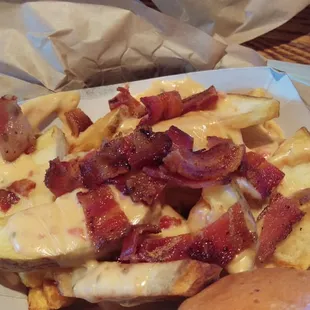 Queso spuds with perversely good bacon