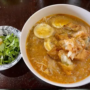 catfish soup with things rice noodles