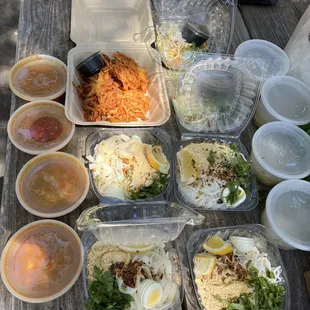 Noodle salad. Tohu salad, fried onion
