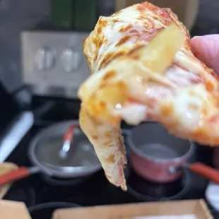 Crust does not hold up especially with extra cheese!