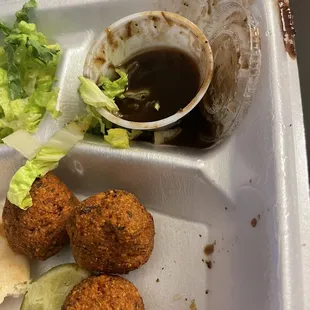 Spilled chutney with my falafel