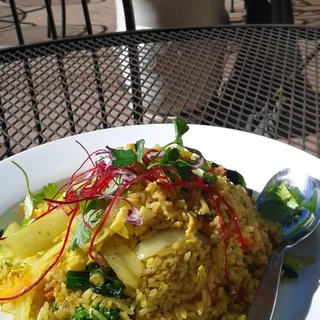 Yellow Curry Fried Rice