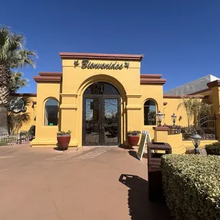 the entrance to the restaurant