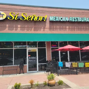 the front of the restaurant