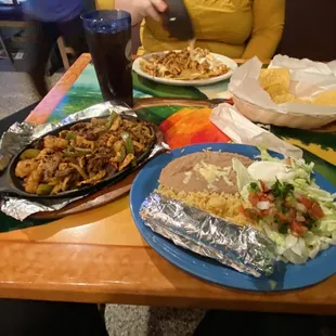 The fajitas with chicken steak shrimp and chorizo