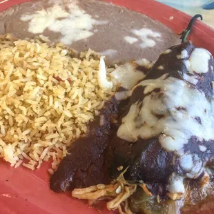 Shredded Chicken Chiles Rellenos with Red Sauce