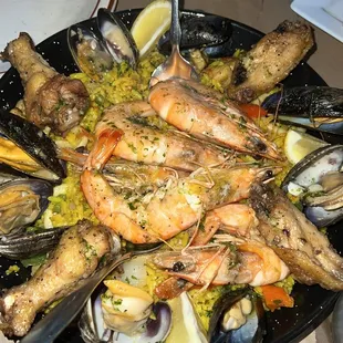 Paella Mixta