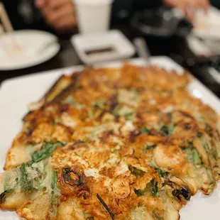 Seafood pancake -- nice and crispy!