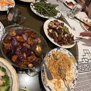 Eggplant with Minced Pork in Garlic Sauce, Pad Thai, Cumin Steak Kew, String Bean in Garlic Sauce