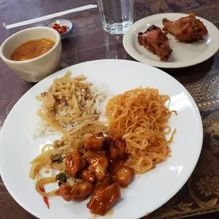 lunch buffet items