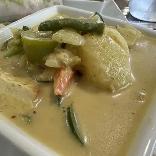 Yellow Curry With Tofu