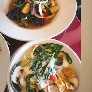 Green curry (front) EF2. Pad Makua