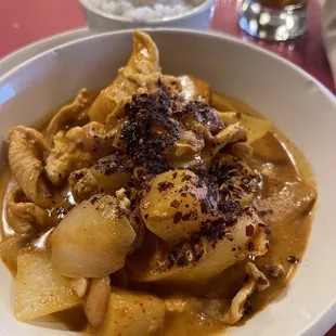 Chicken Massaman curry, spice level-medium, yumm!