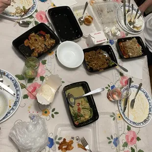 green curry, pad see ew, cashew chicken, drunken noodle, fried rice, dumplings, and satay