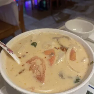 Thai Ginger Soup (Tom Kha)