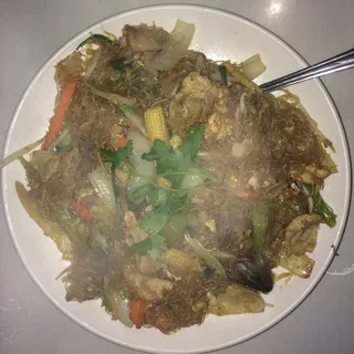 Strir-Fried "Long Rice" Noodles (Pad Woon Sen)