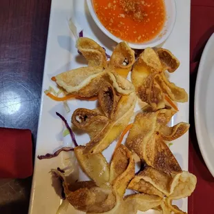 Krab rangoon was yummy!