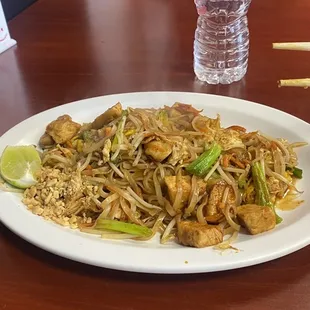Pad-Thai Chicken Noodle  Level 5 Spicy