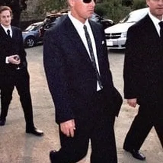 Dana S.